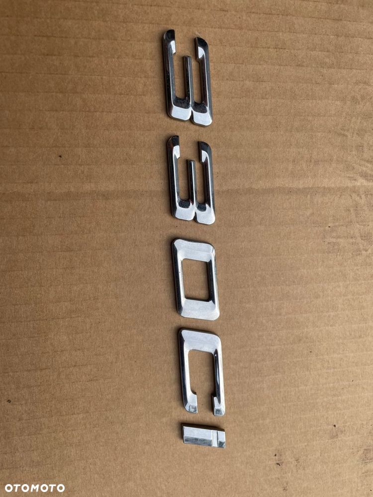 znaczek emblemat na klapę bmw e46 330 ci 3.0 i - 2