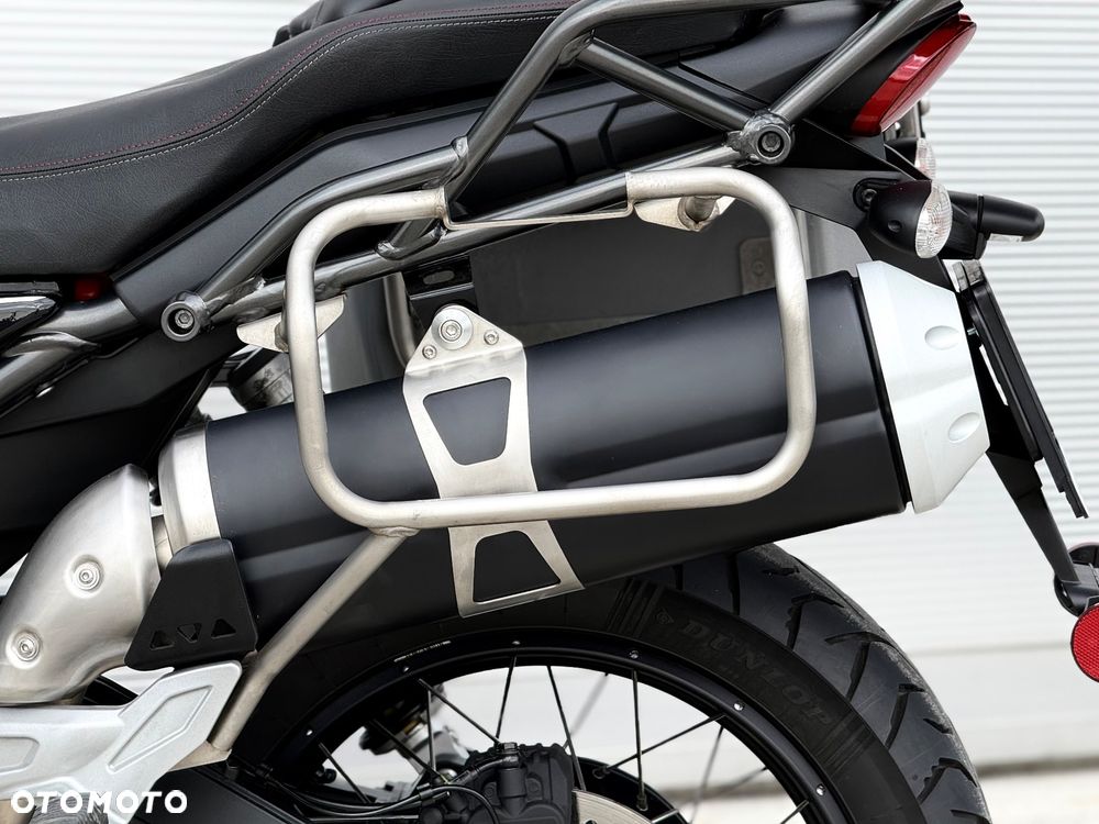 Moto Guzzi V85 - 15
