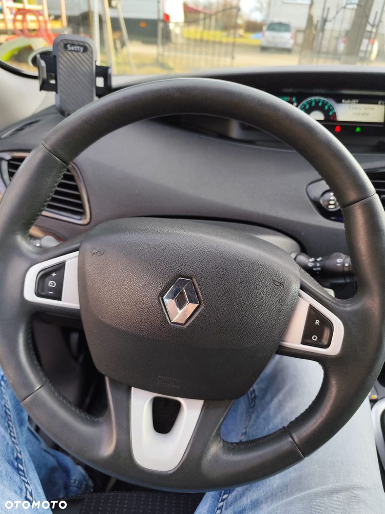 Renault Scenic 2.0 16V 140 CVT Bose Edition - 18