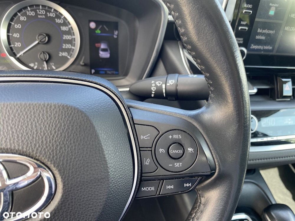 Toyota Corolla 1.8 Hybrid Comfort - 21
