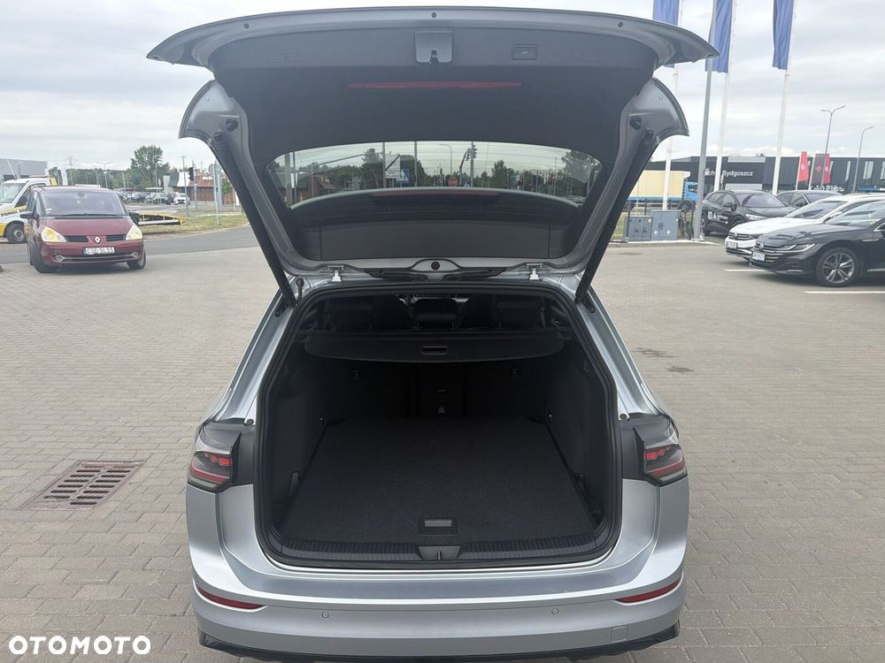 Volkswagen Golf Variant 2.0 TDI R-Line DSG - 30