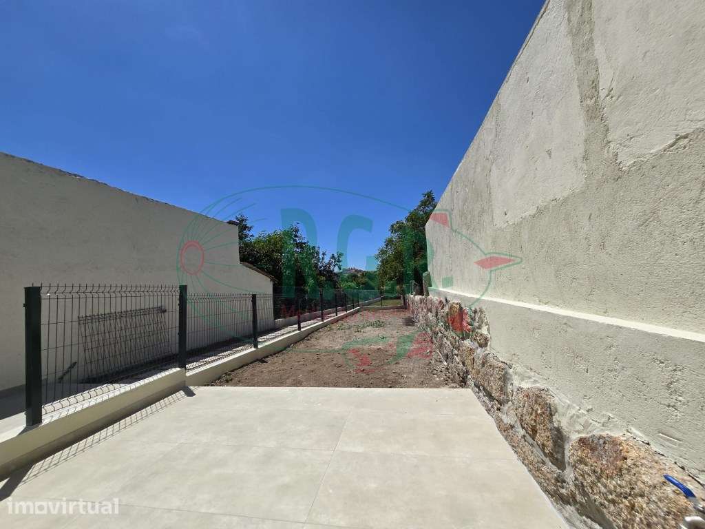 ANDAR MORADIA T1+1 RECUPERADO (NOVO) | ÁREA EXTERIOR PRIVATIVA (99m2) - Grande imagem: 2/28