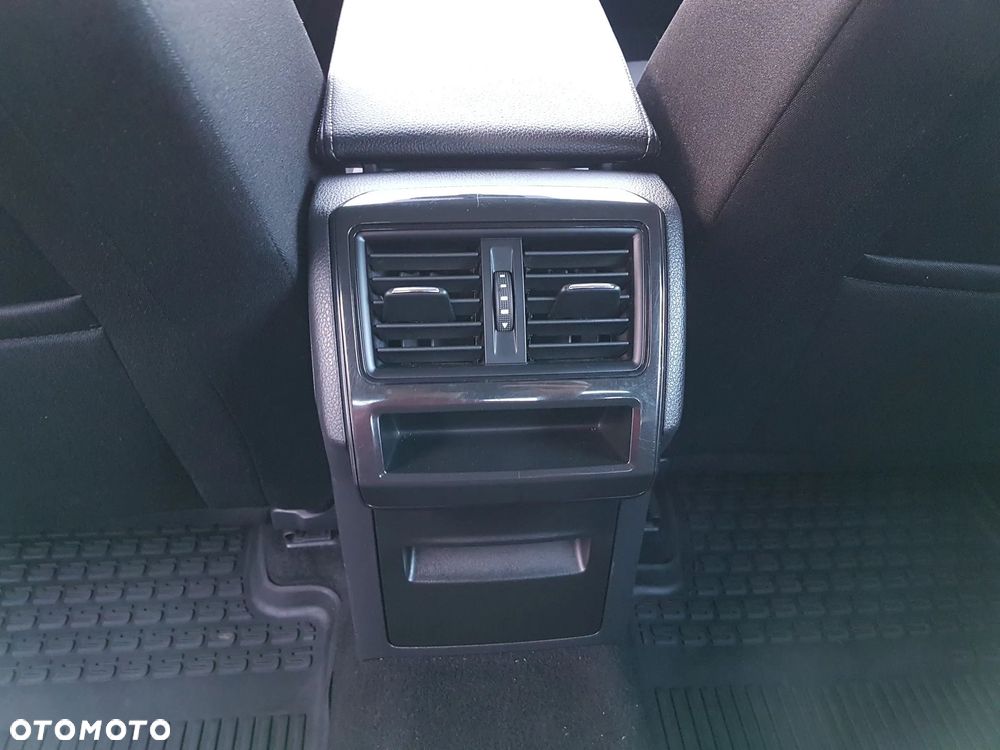 Skoda Superb 1.6 TDI Active - 22