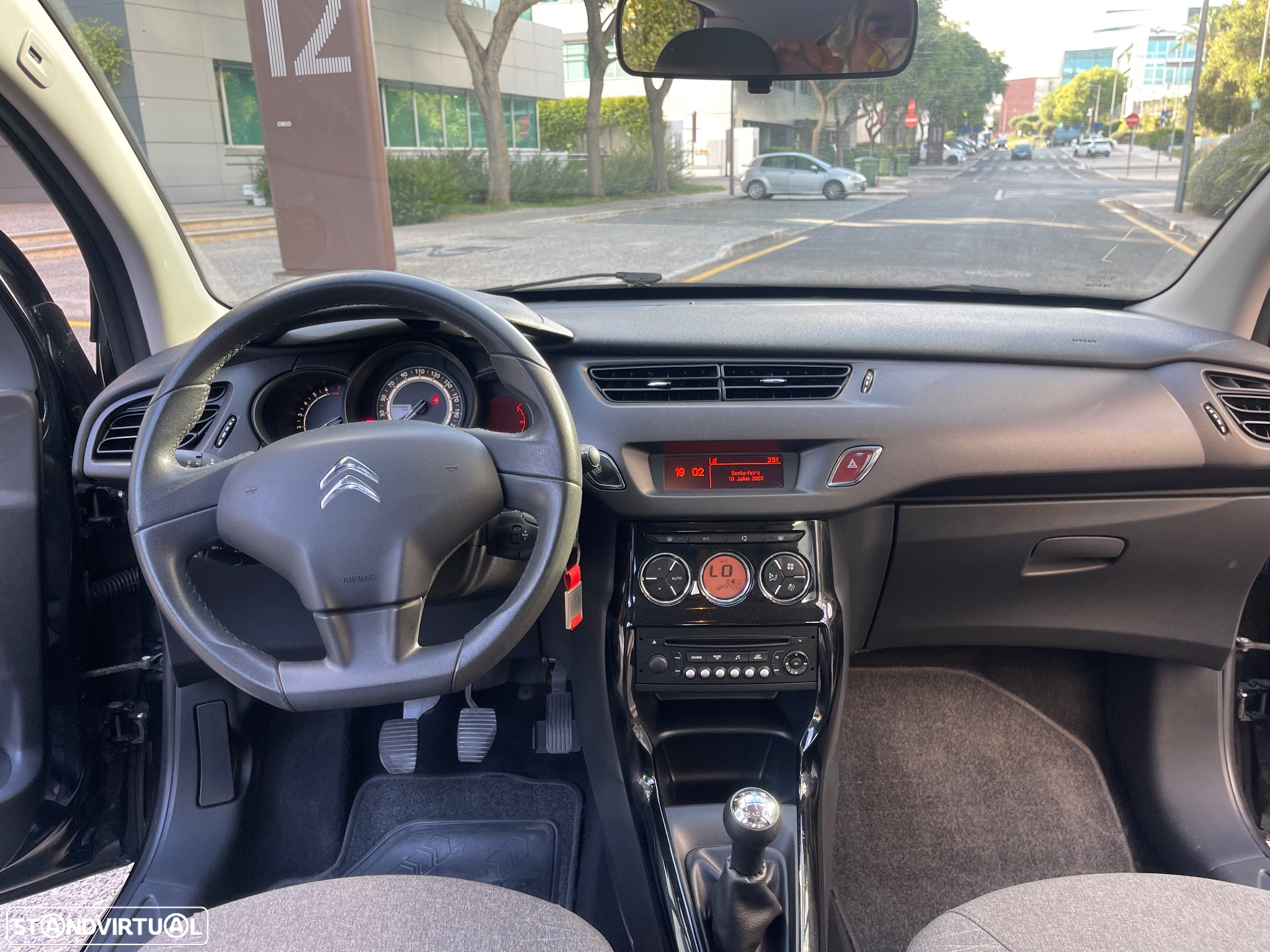 Citroën C3 1.2 PureTech Collection - 7