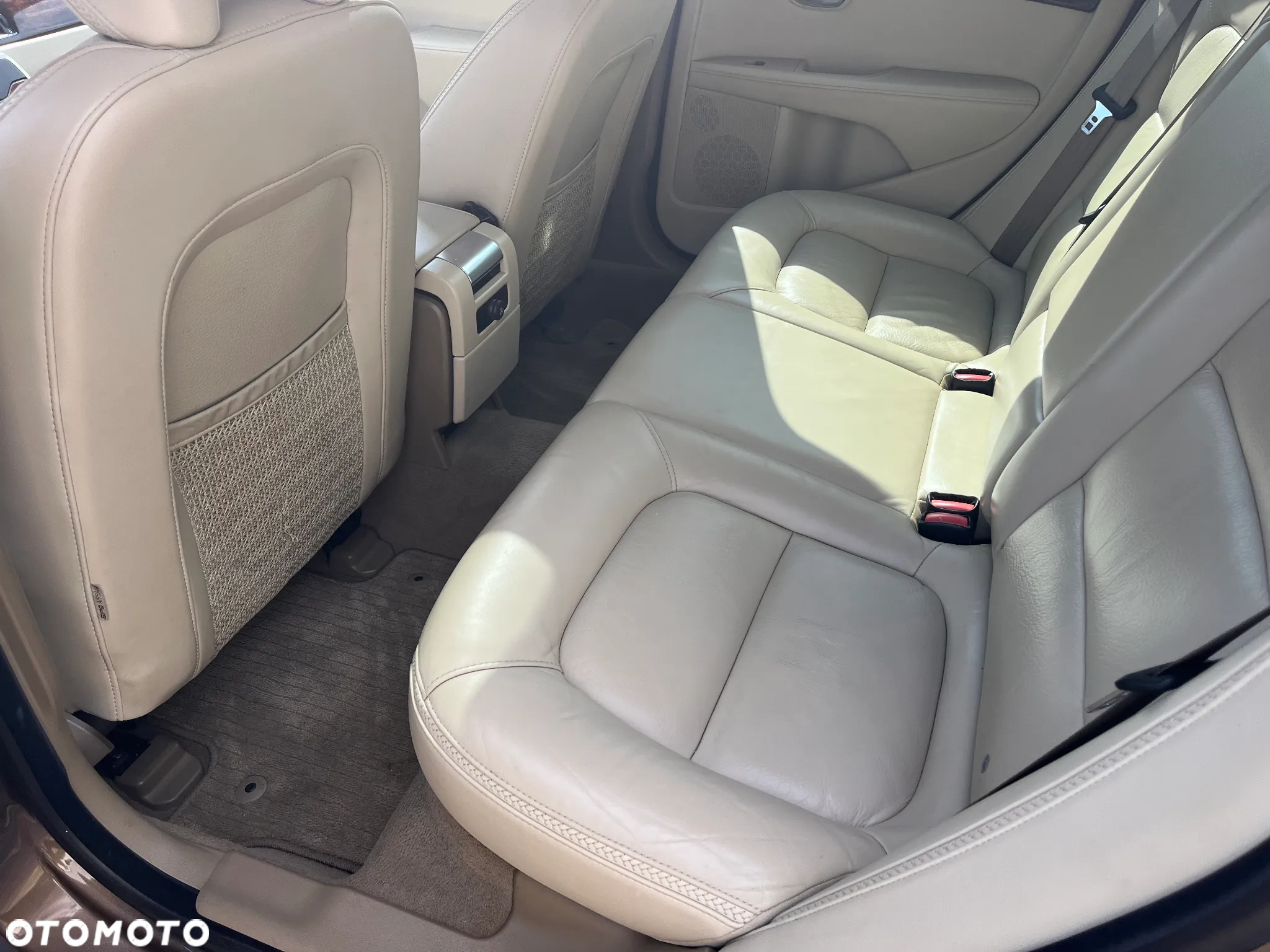Volvo XC 70 3.2 AWD Summum - 12