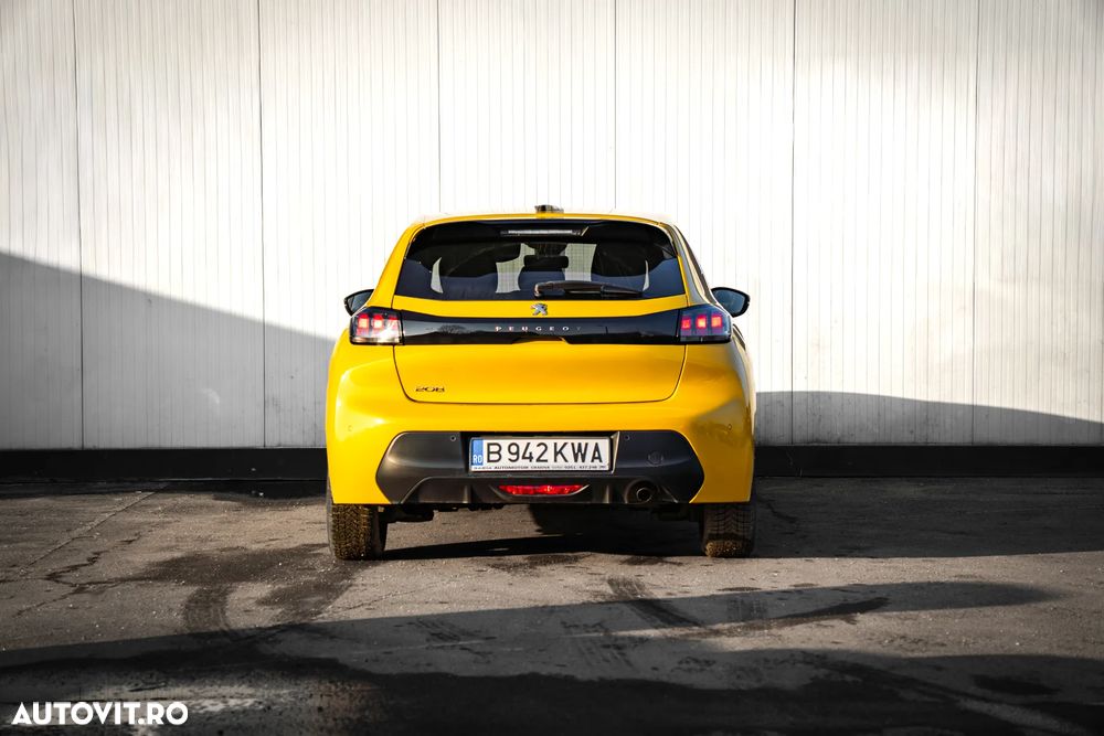 Peugeot 208 1.2 L PureTech STT EAT8 Active Pack - 6