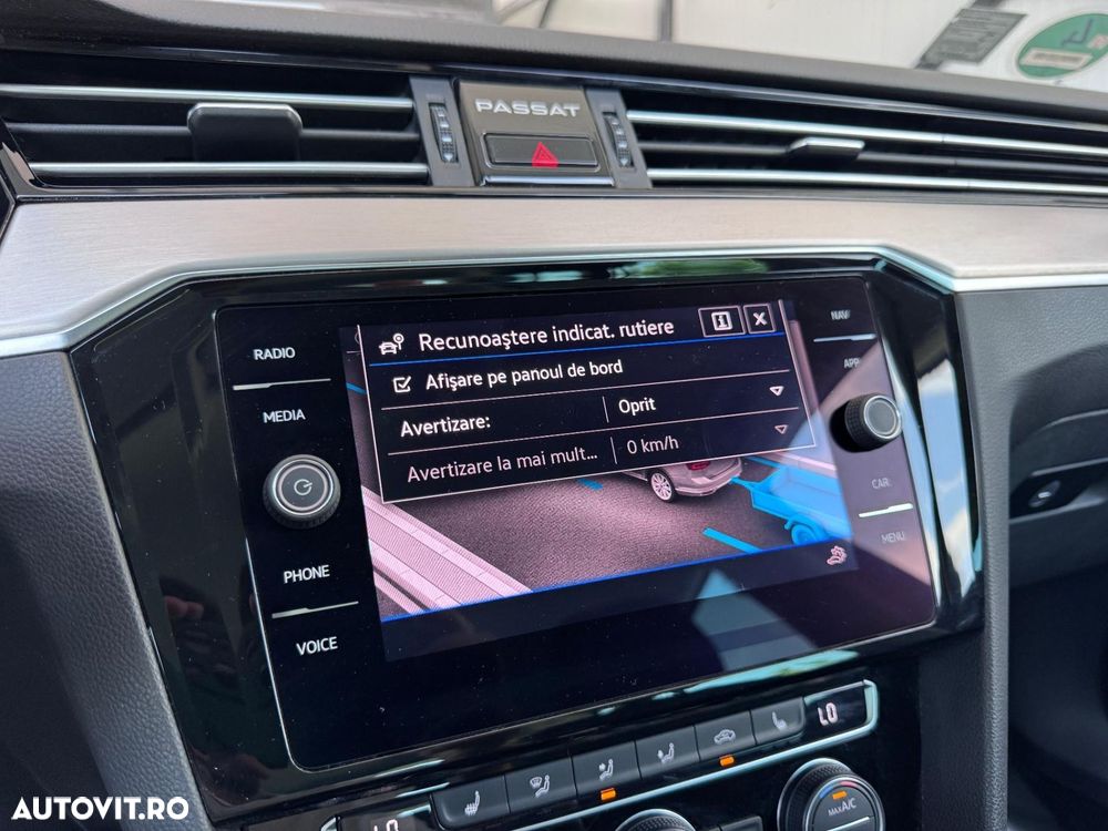 Volkswagen Passat - 29