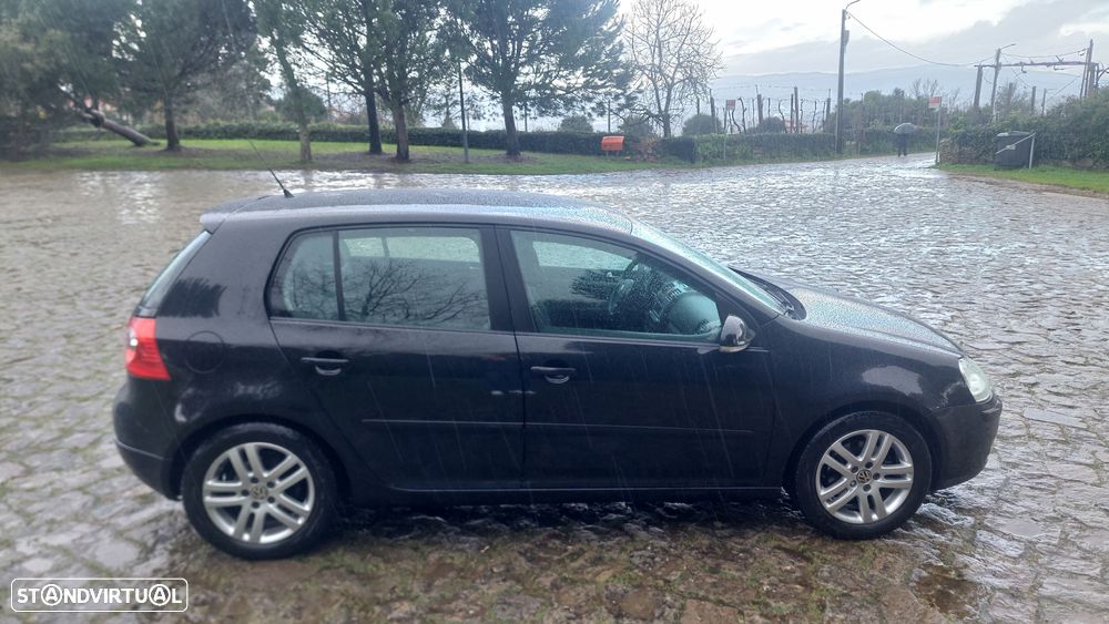 VW Golf 1.9 TDi BlueM. Confortline - 8