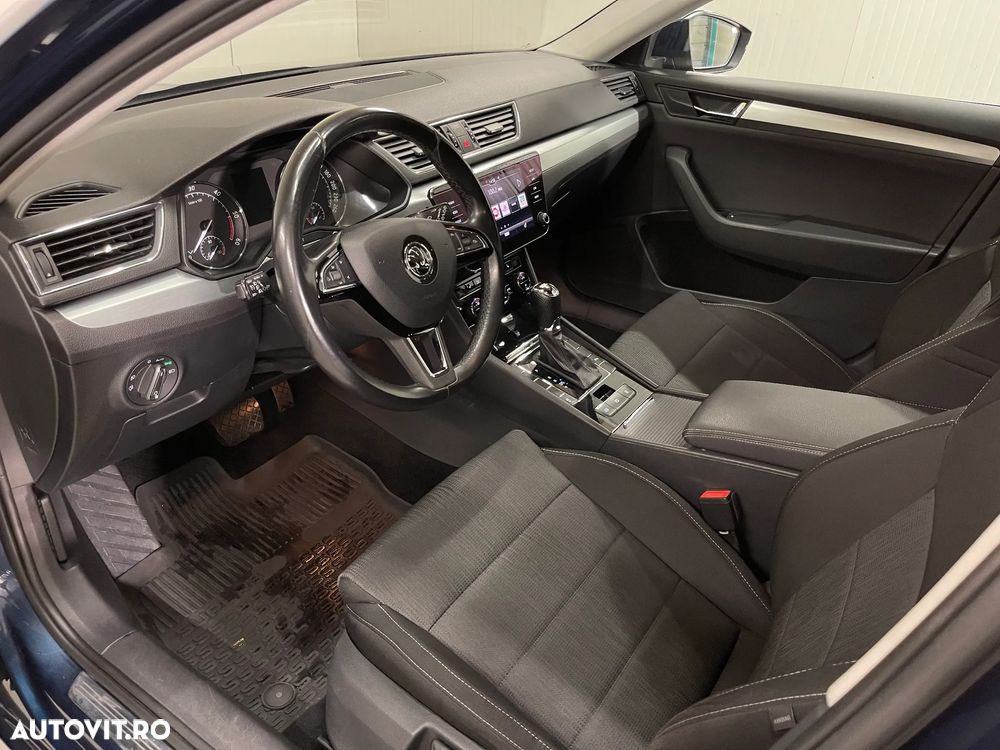 Skoda Superb 2.0 TDI DSG Ambition - 5