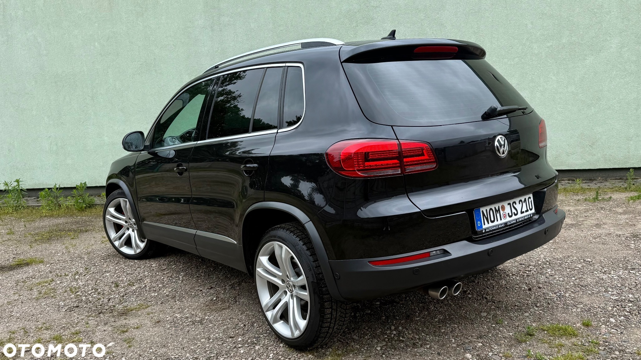 Volkswagen Tiguan 2.0 TDI 4Mot Perfectline R-Style - 11