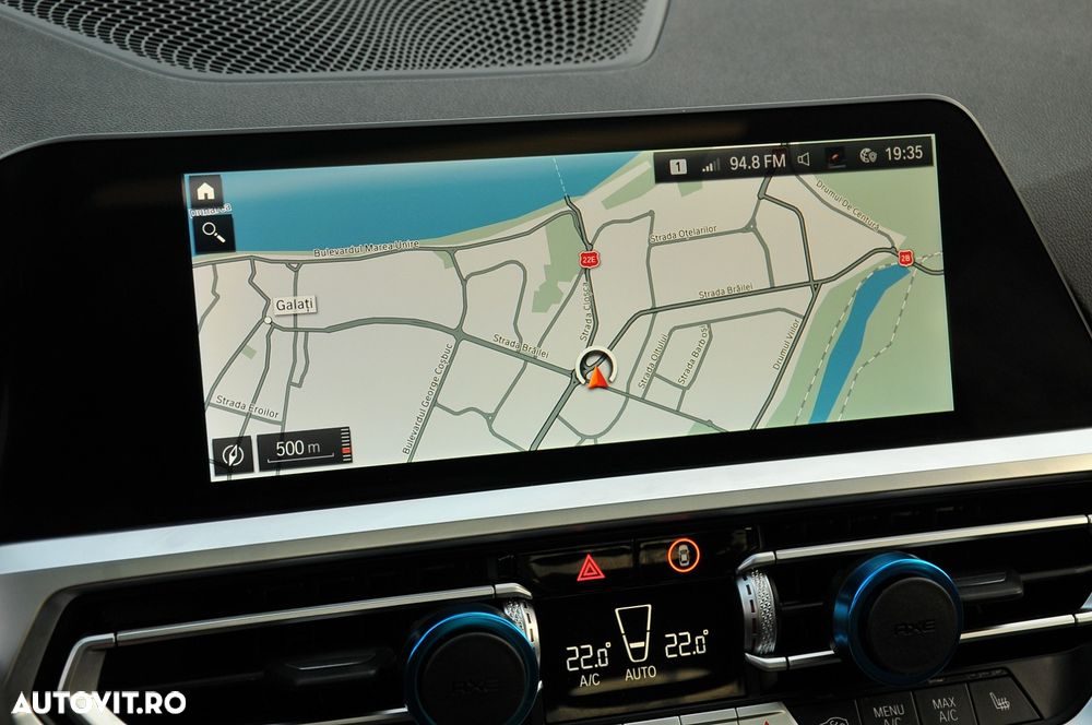 BMW Seria 3 330d xDrive AT MHEV - 17