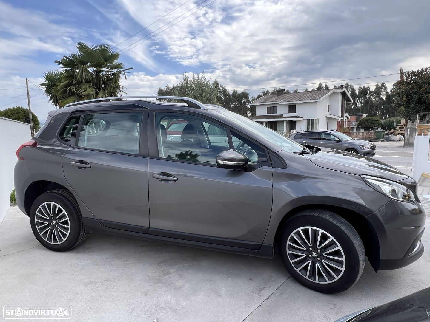 Peugeot 2008 1.5 BlueHDi Active - 4