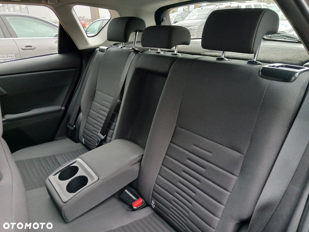 Toyota Auris 1.6 Premium MS - 18