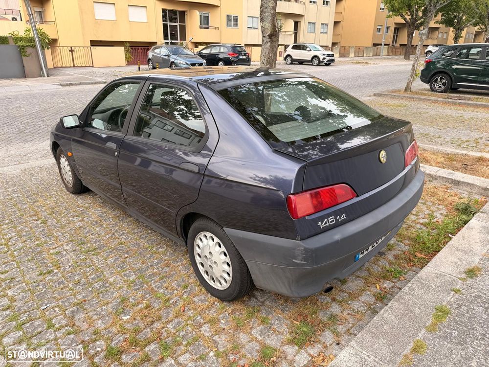 Alfa Romeo 146 1.4 Image - 7