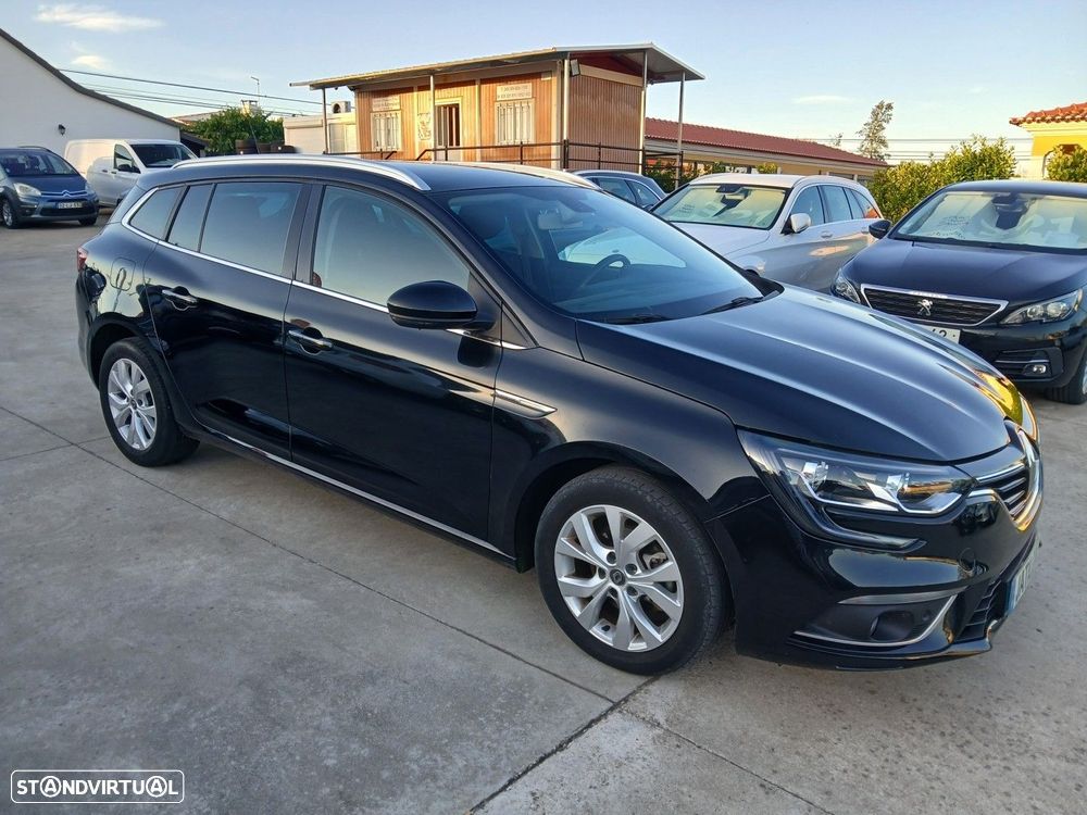 Renault Mégane 1.5 Blue dCi Limited - 5