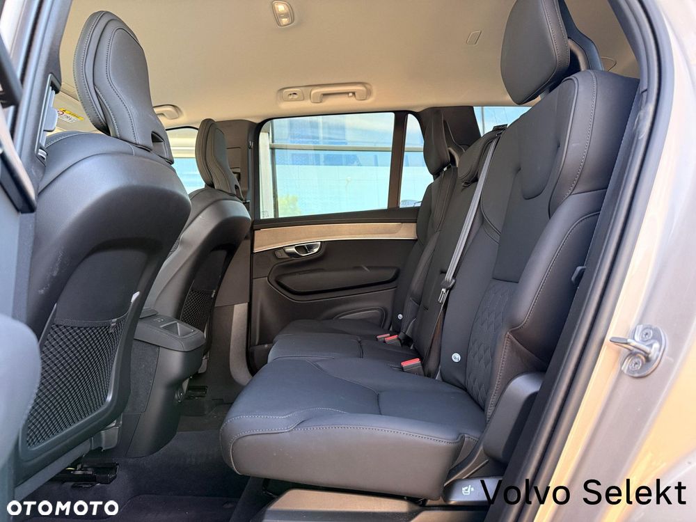 Volvo XC 90 - 29