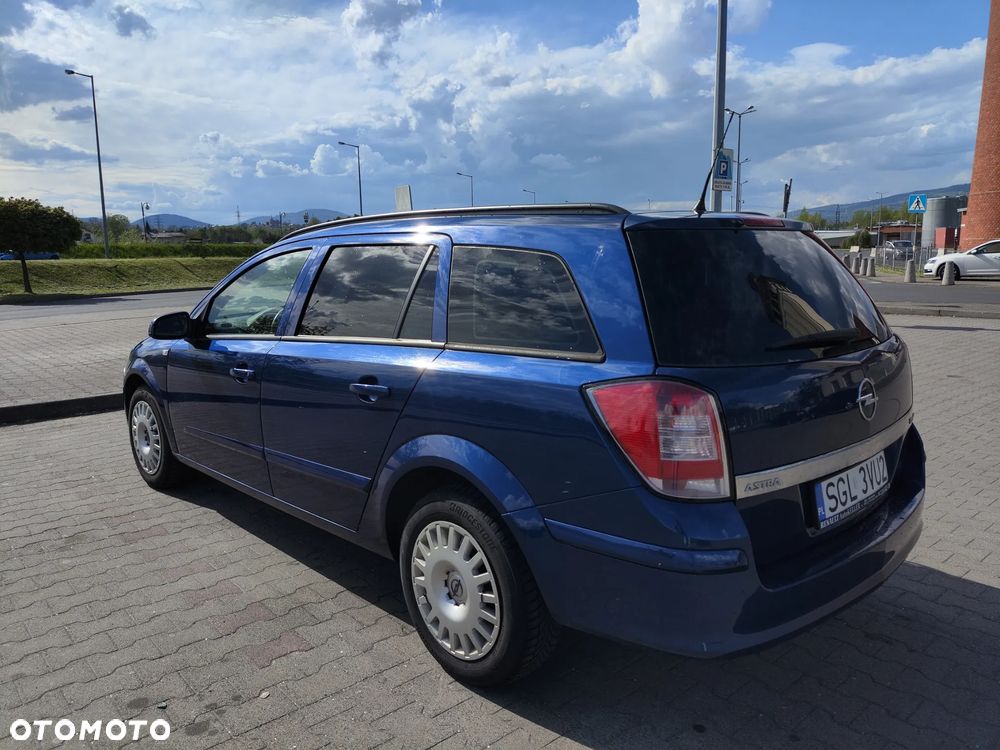 Opel Astra 1.6 - 13