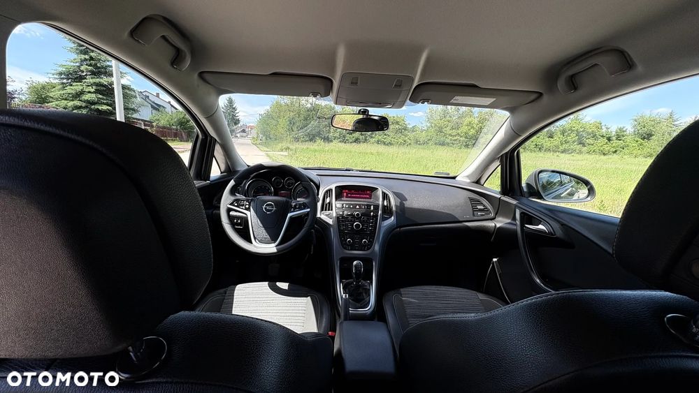 Opel Astra 1.4 T Active EU6 - 14