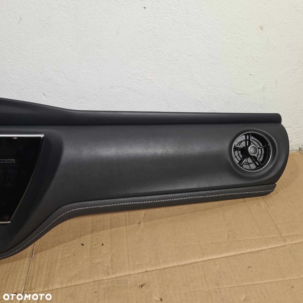 TOYOTA AURIS II LIFT RAMKA RADIA LISTWA OZDOBNA MASKOWNICA - 3
