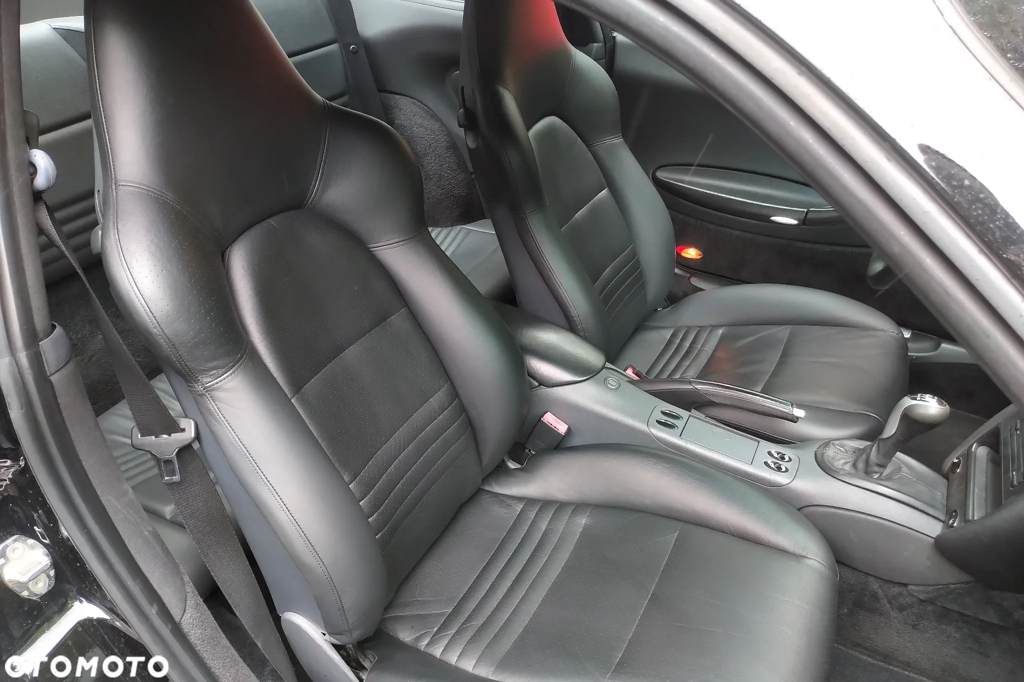 Porsche 911 Carrera - 15