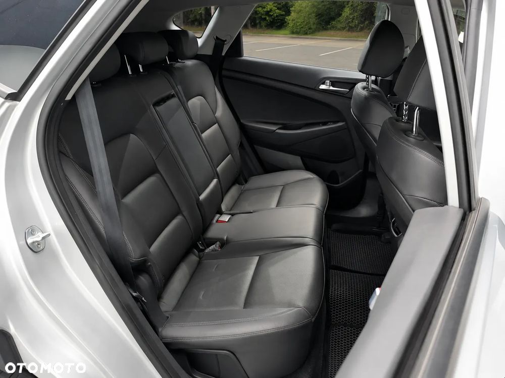 Hyundai Tucson - 16