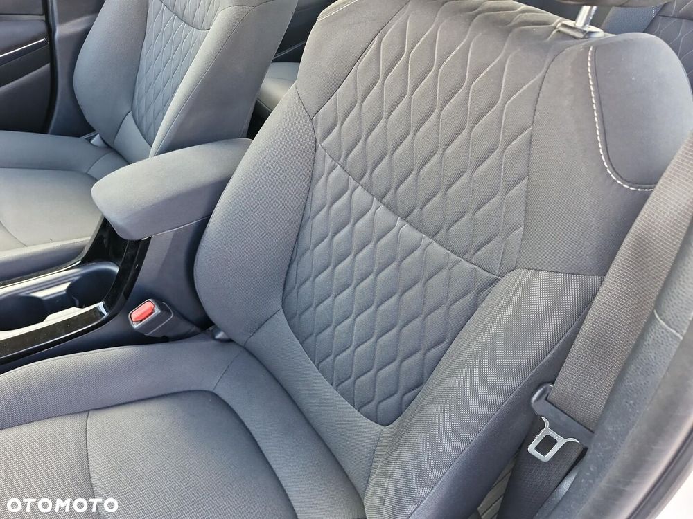 Toyota Corolla 1.8 Hybrid Active - 16