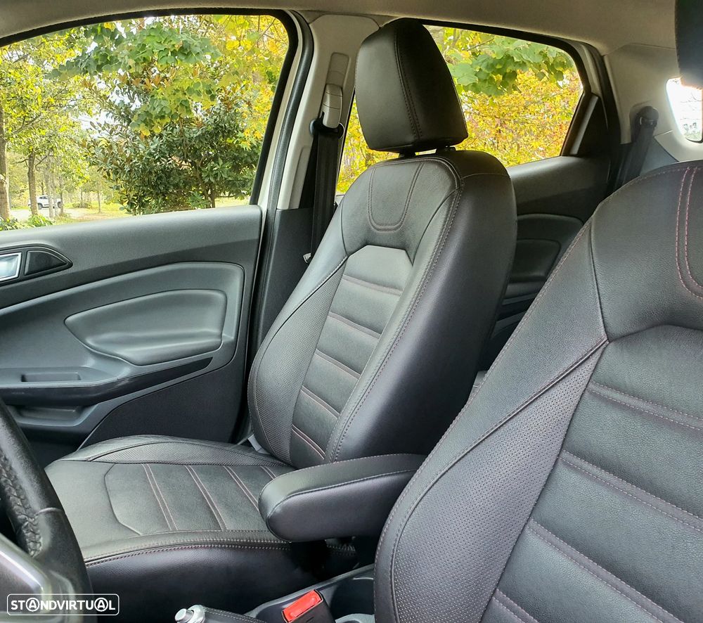 Ford EcoSport 1.5 TDCi Titanium - 10