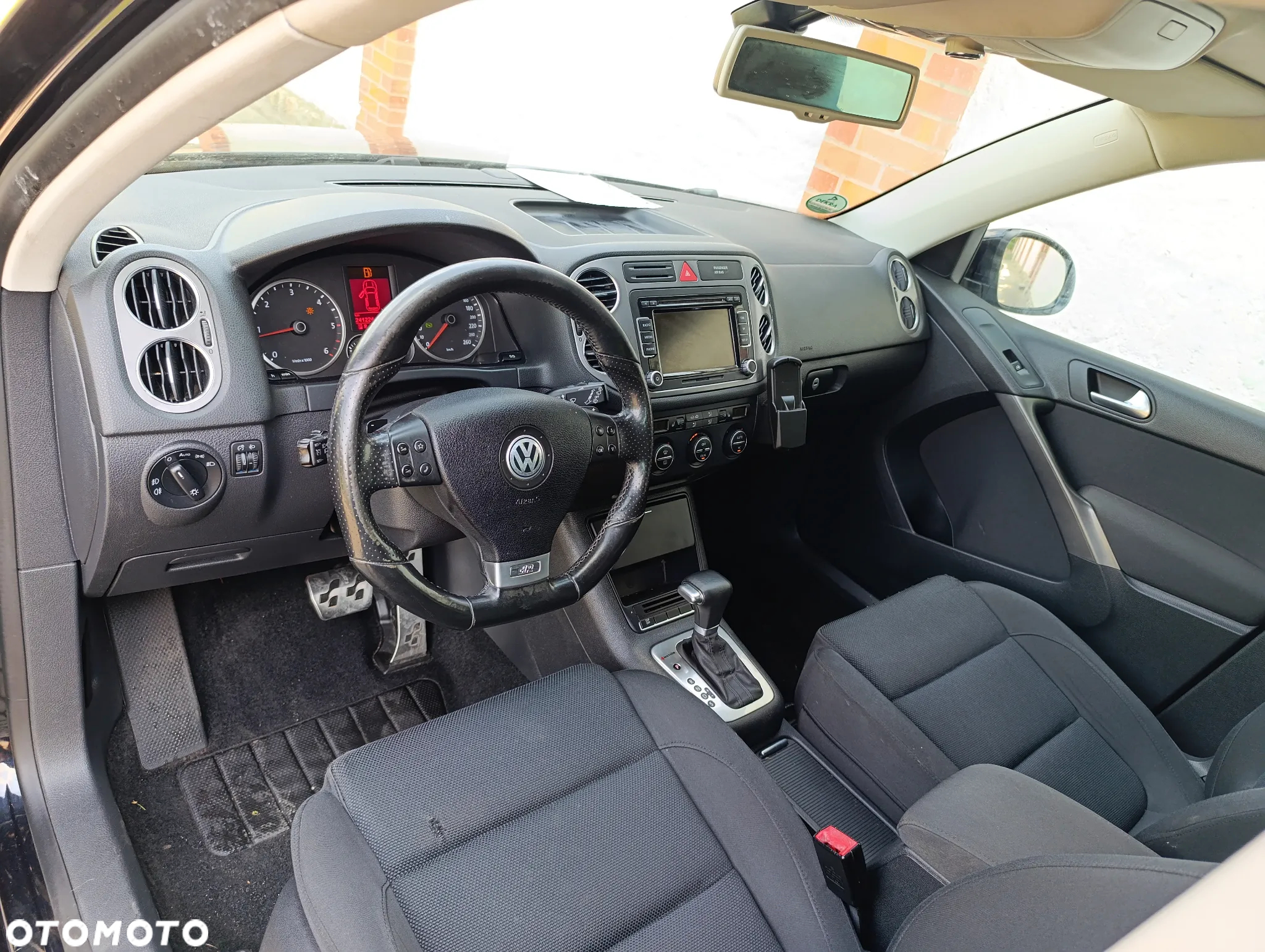 Volkswagen Tiguan 2.0 TDI 4Mot Track DSG - 9