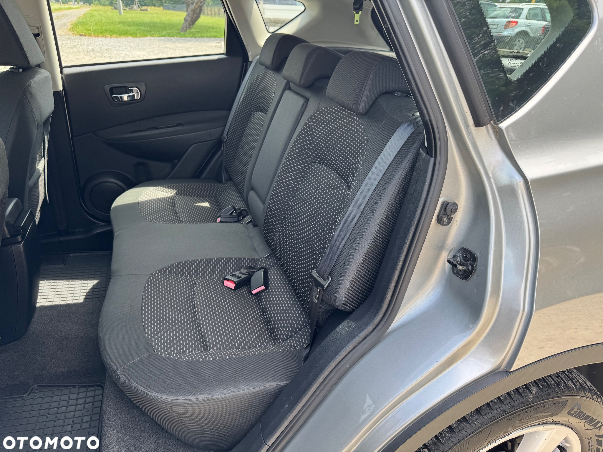 Nissan Qashqai 1.5 dCi N-Connecta - 12