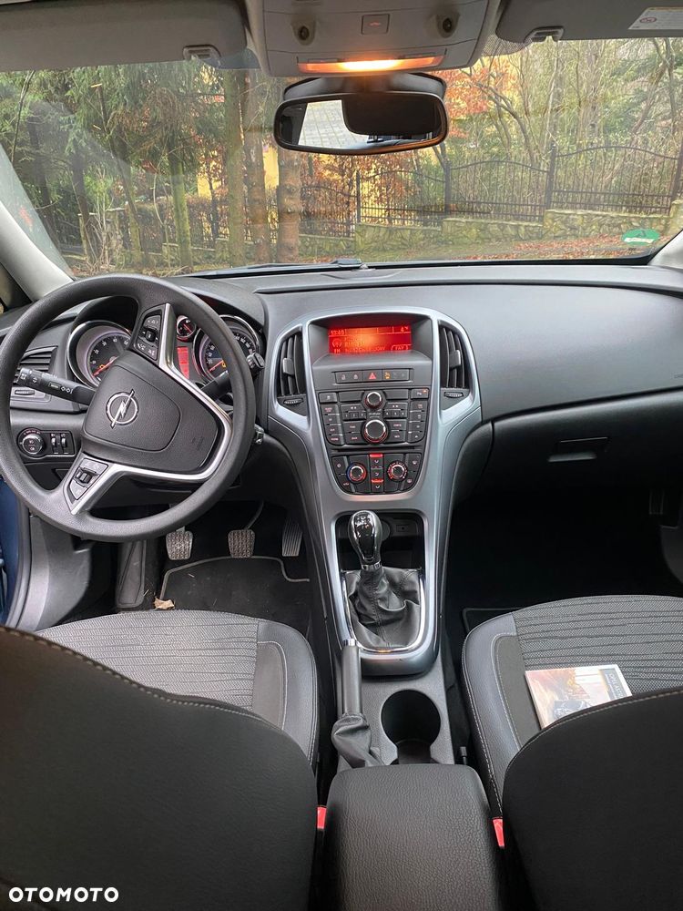 Opel Astra 1.6 Exklusiv - 7