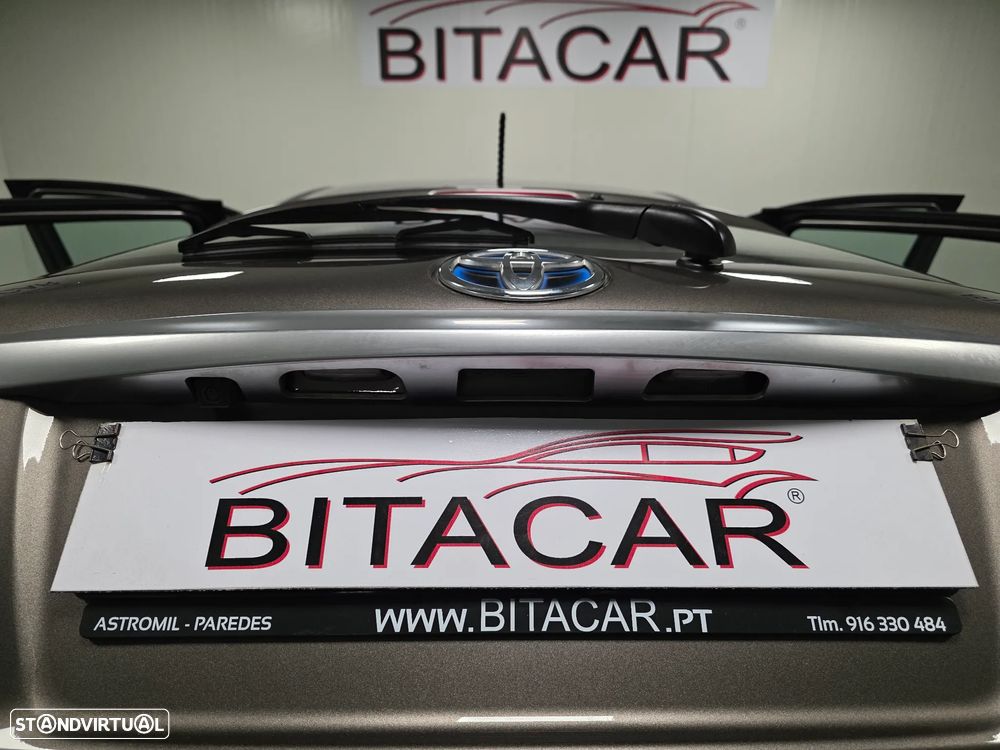 Toyota Yaris 1.5 HSD Comfort+P.Style - 23