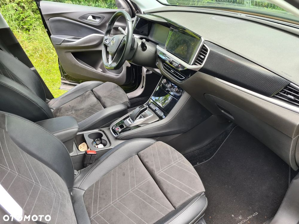 Opel Grandland 1.6 T PHEV 4x4 Business Elegance - 5
