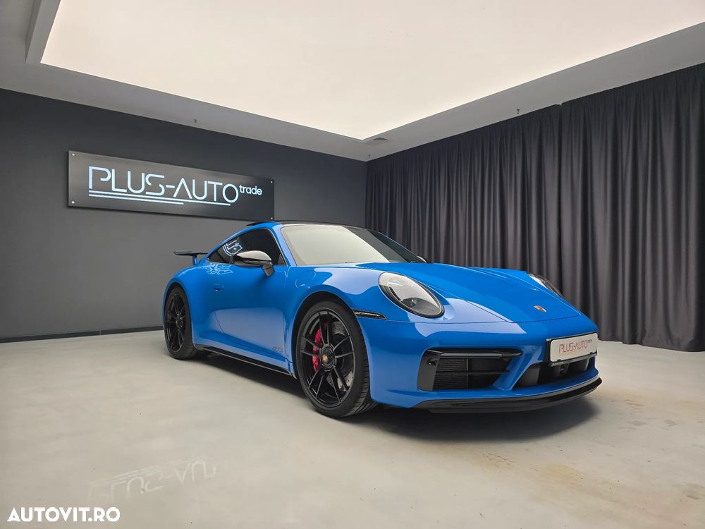 Porsche 911 4 GTS PDK - 5