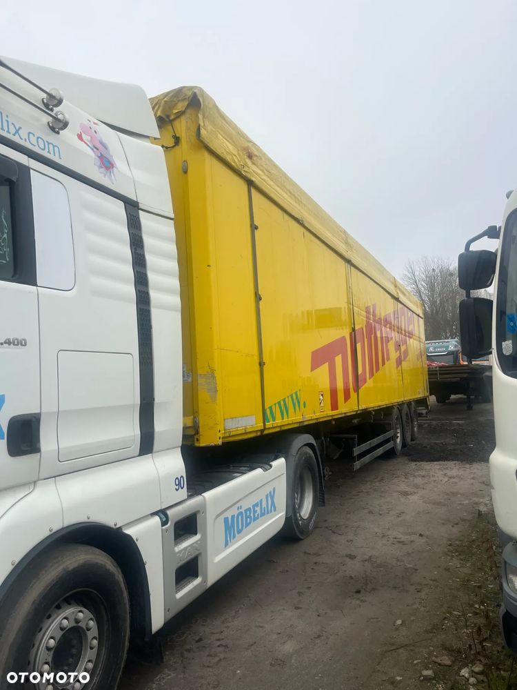 Schwarzmuller podłoga - 1