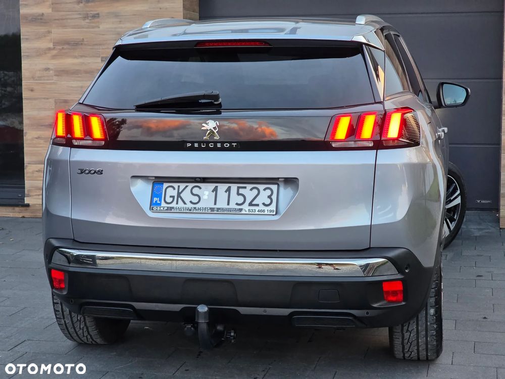 Peugeot 3008 1.6 BlueHDi Allure S&S EAT6 - 20