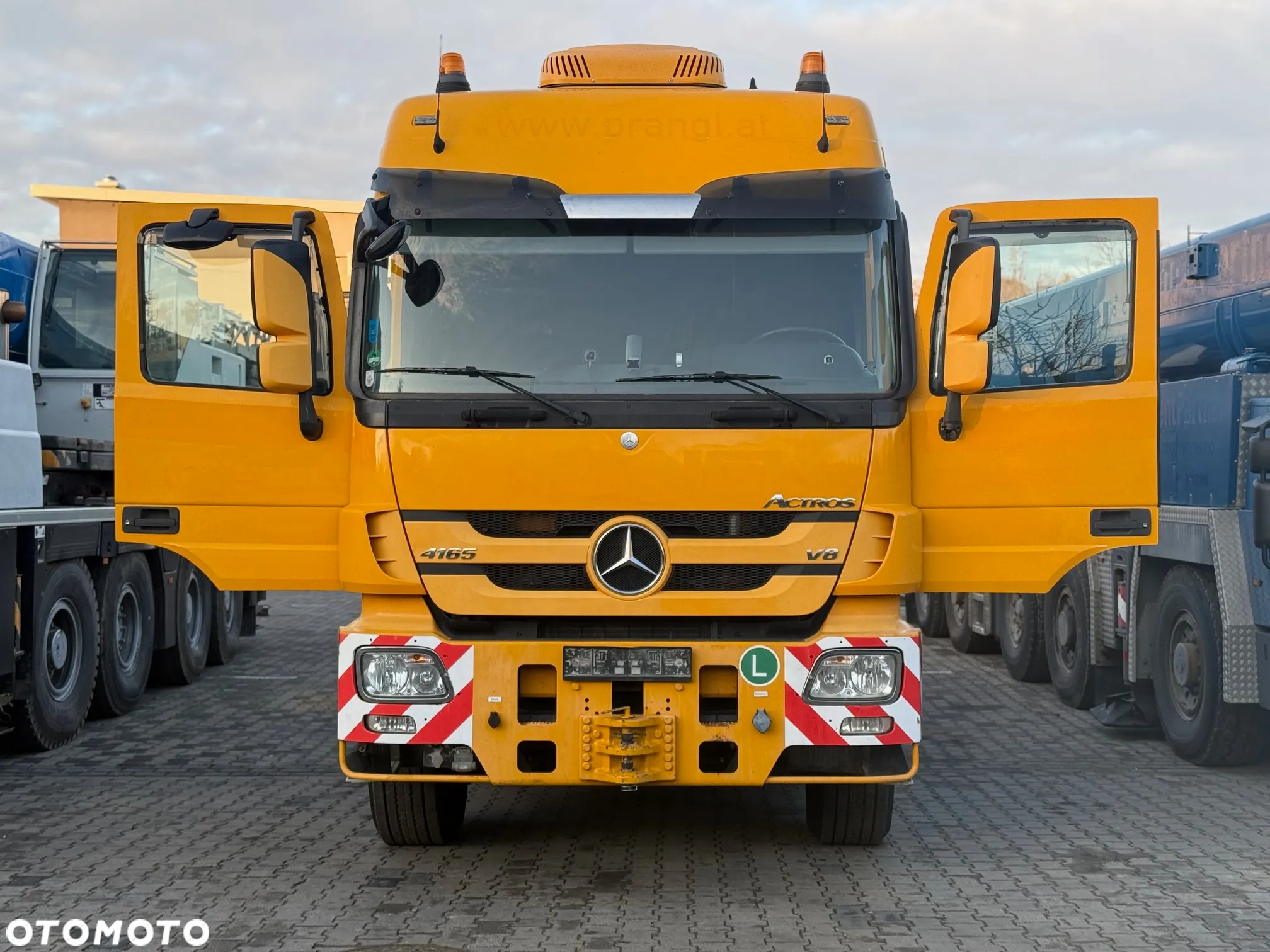 Mercedes-Benz Actros 4165 - 32