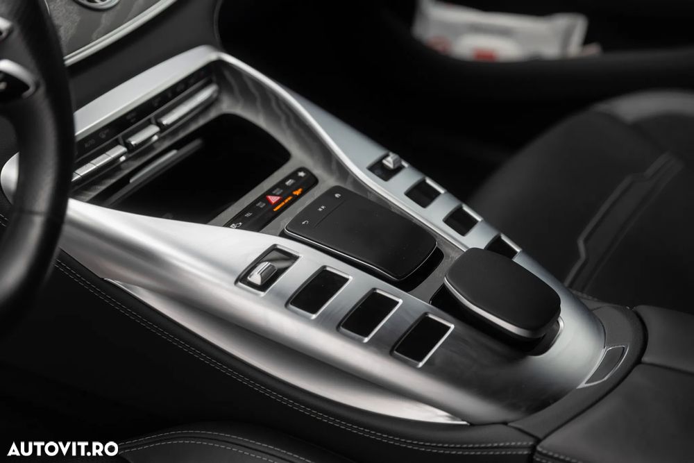 Mercedes-Benz AMG GT 4-door Coupe 43 4Matic+ Speedshift TCT 9G - 35