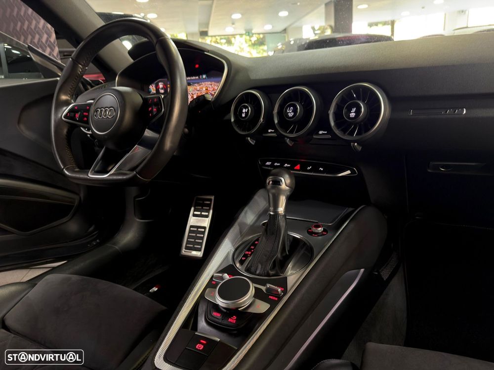 Audi TT Coupé 2.0 TFSI S-line - 32