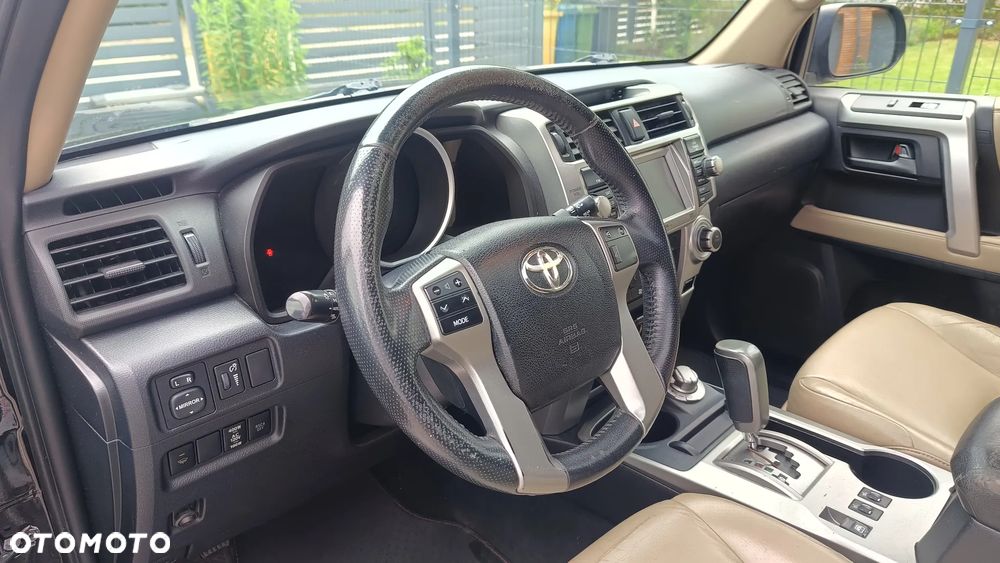Toyota 4-Runner - 18