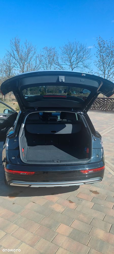 Audi Q5 40 TFSI quattro S tronic - 4
