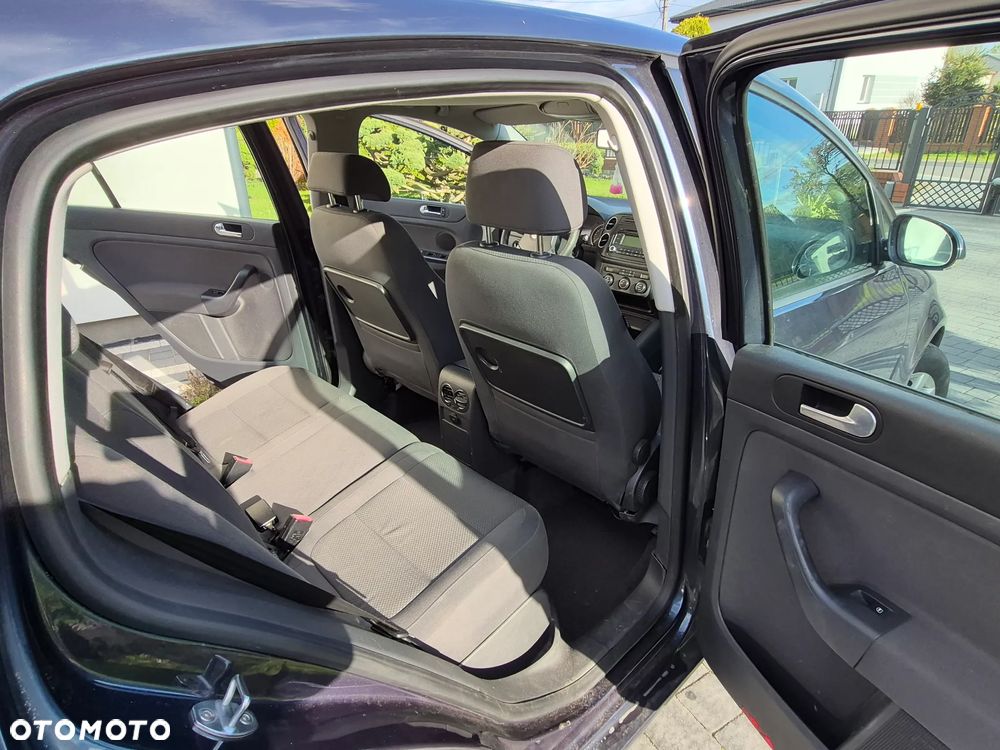 Volkswagen Golf Plus 2.0 TDI DPF Comfortline - 11