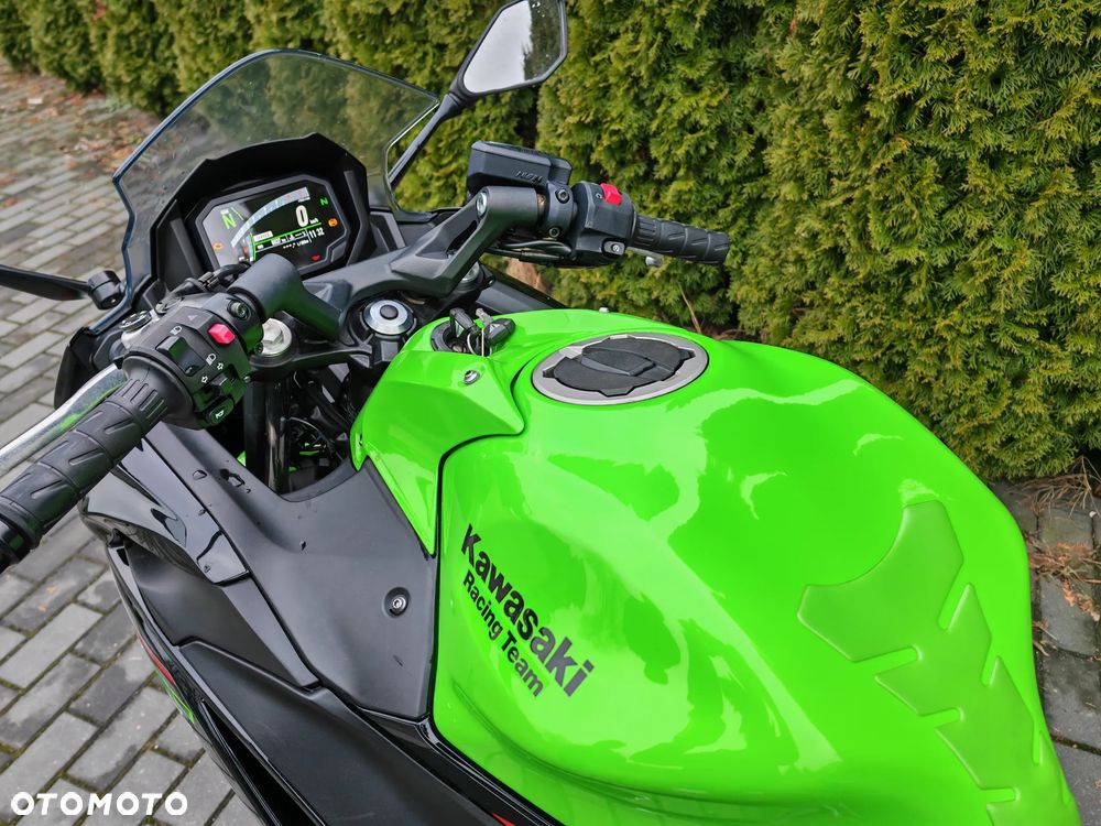 Kawasaki Ninja - 5