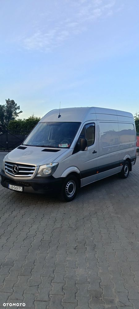 Mercedes-Benz Sprinter - 1