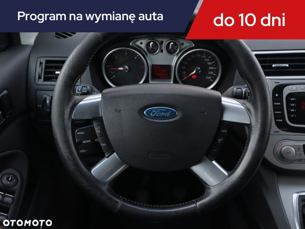 Ford Kuga - 18