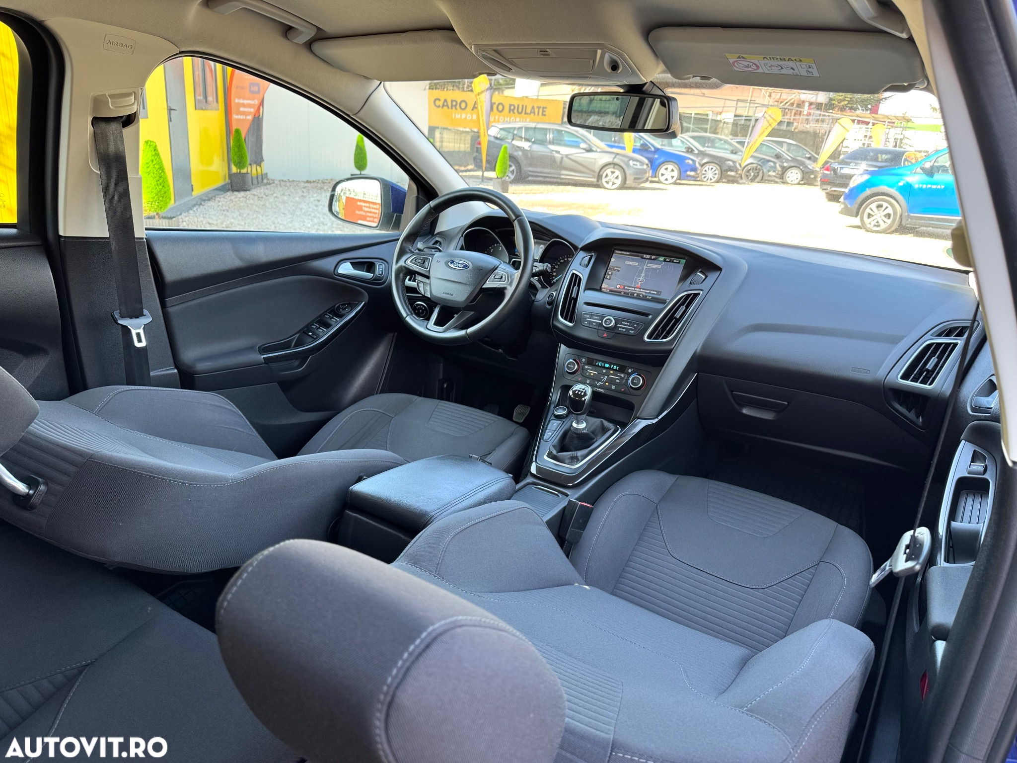 Ford Focus 2.0 EcoBlue Titanium - 8