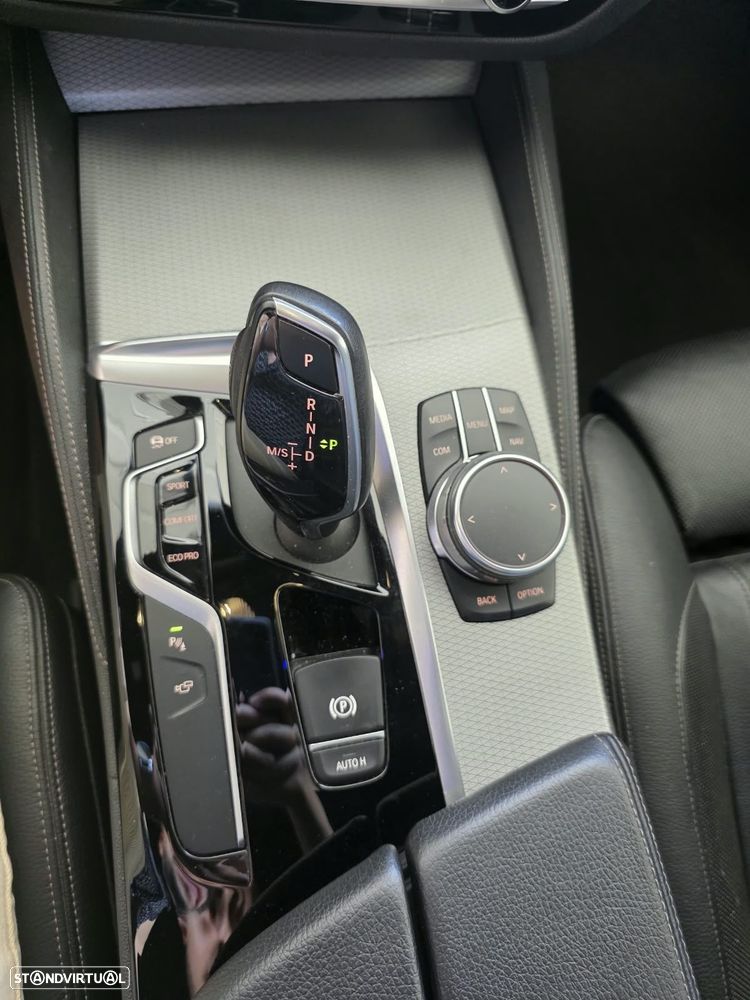 BMW 520 d Pack M Auto - 4