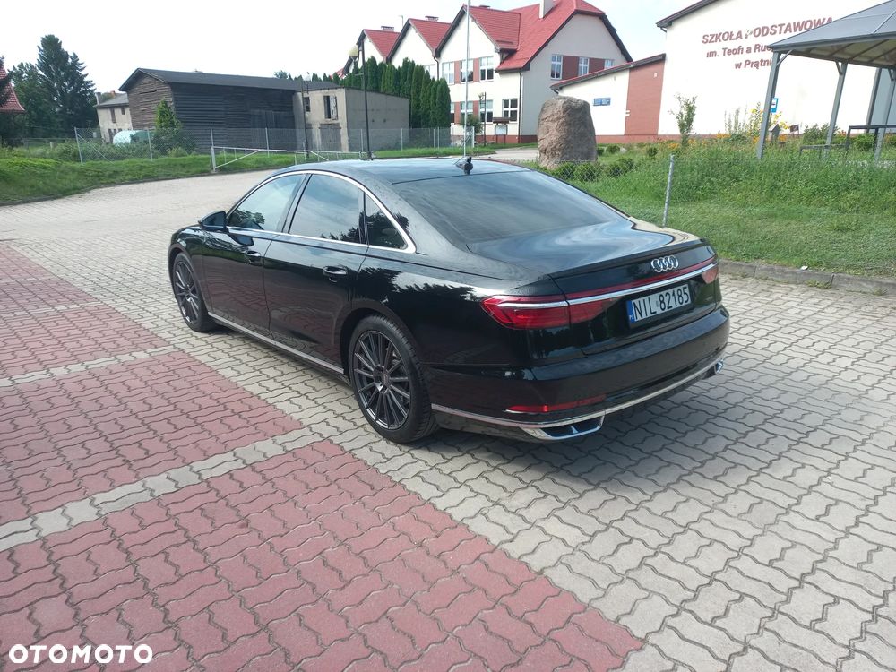 Audi A8 - 3