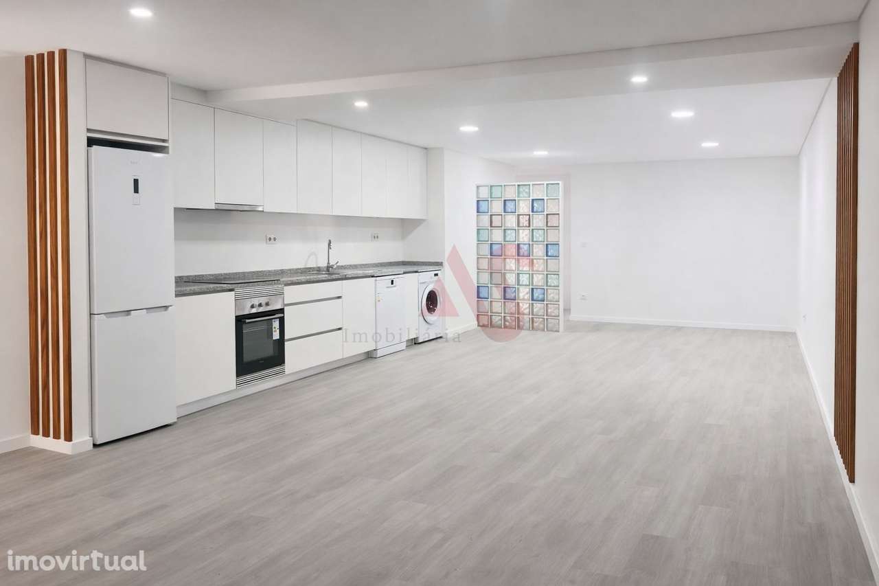 Apartamento T3 Totalmente Remodelado | Em Frente ao Parque Ribeirinho - Grande imagem: 4/16
