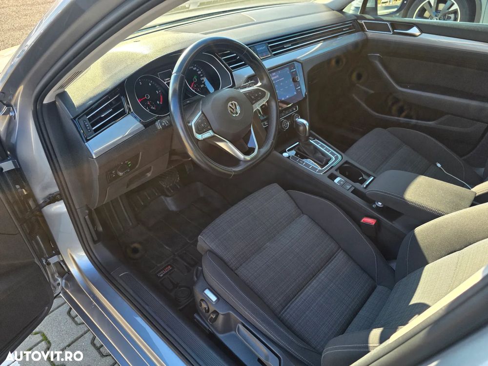 Volkswagen Passat 2.0 TDI DSG Comfortline - 7