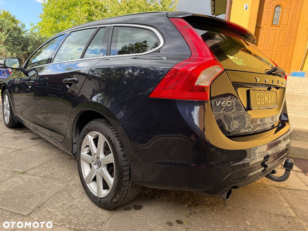 Volvo V60 2018 photo 3